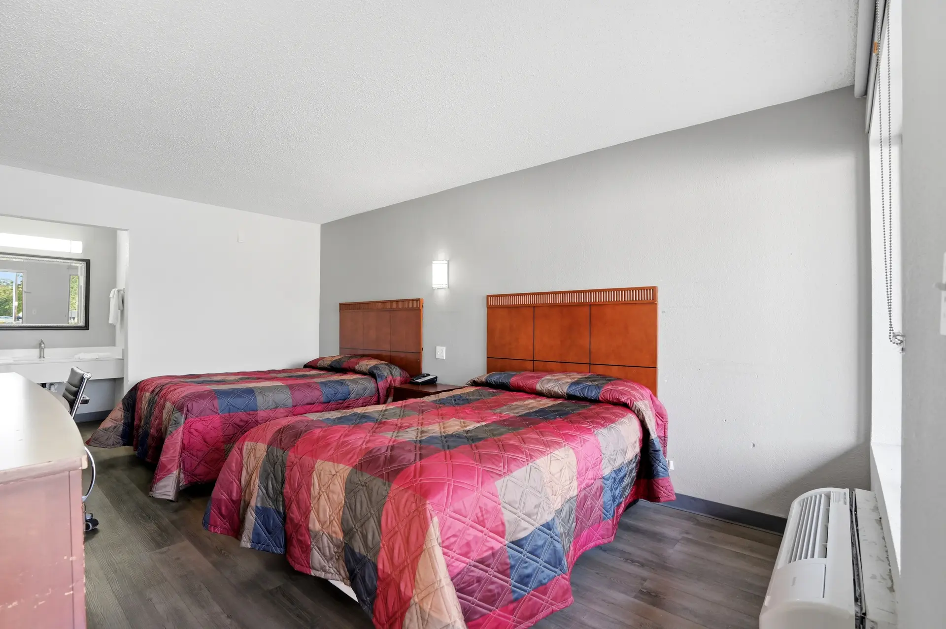 Room with Two Double Beds &ndash; Non-Smoking at American Inn & Suites